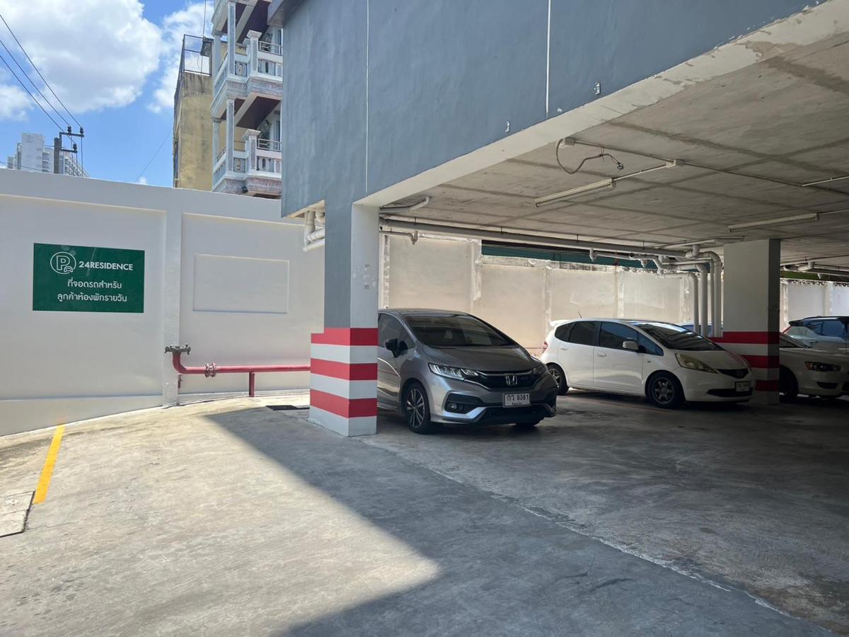 בנגקוק 24Residence Siriraj מראה חיצוני תמונה